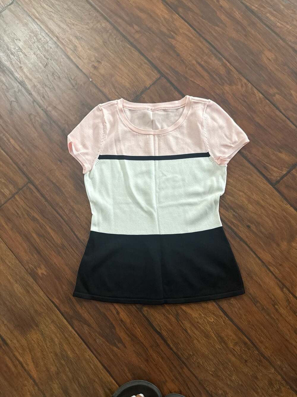 White House Black Market Pink White and Black Colorblock Silky Knit Short Sleeve